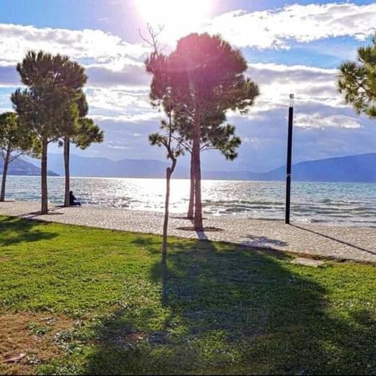 Vlore Sea Apartments Luaran gambar
