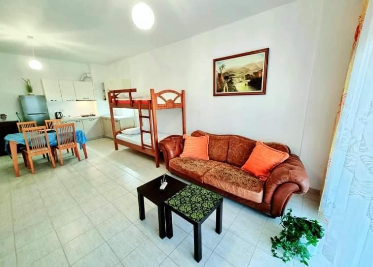 Vlore Sea Apartments Luaran gambar