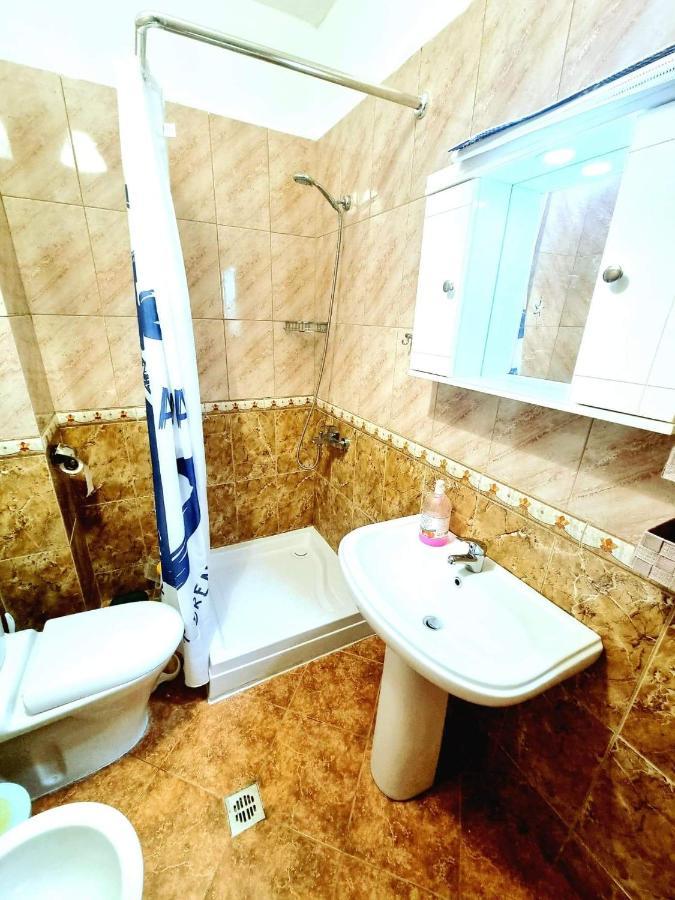 Vlore Sea Apartments Luaran gambar